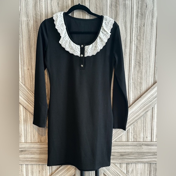 NWOT Contrast Panel Eyelet Embroidery Bodycon Dress - Picture 2 of 5